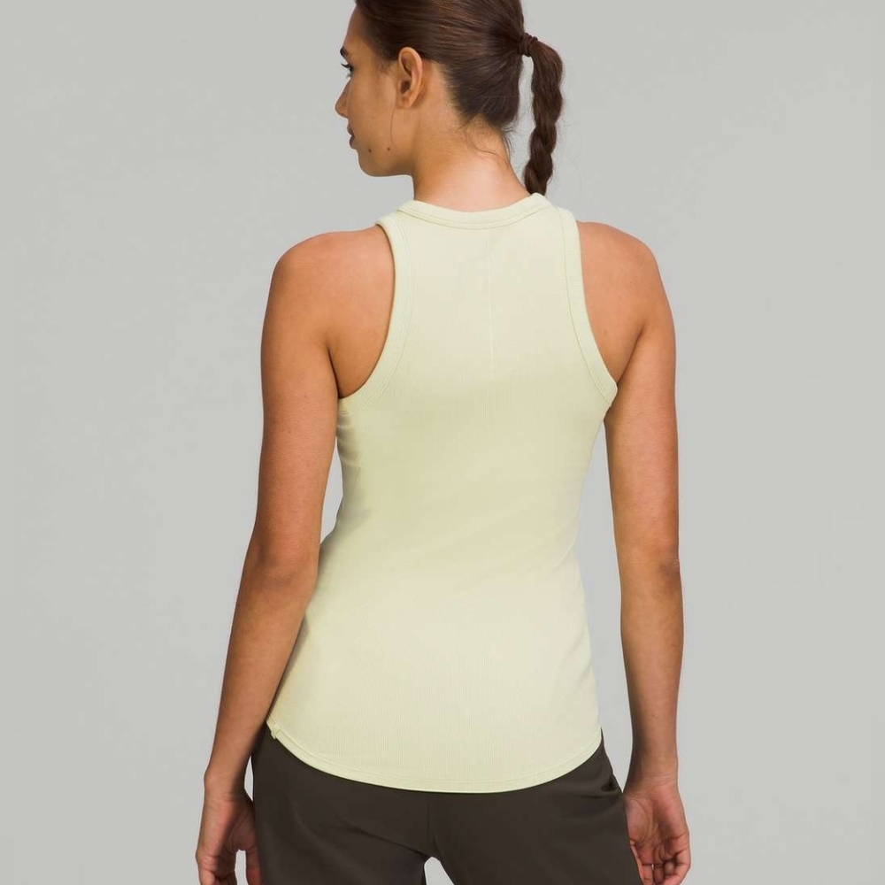 Lululemon Hold Tight Tank. Size 14 - Picture 2 of 7